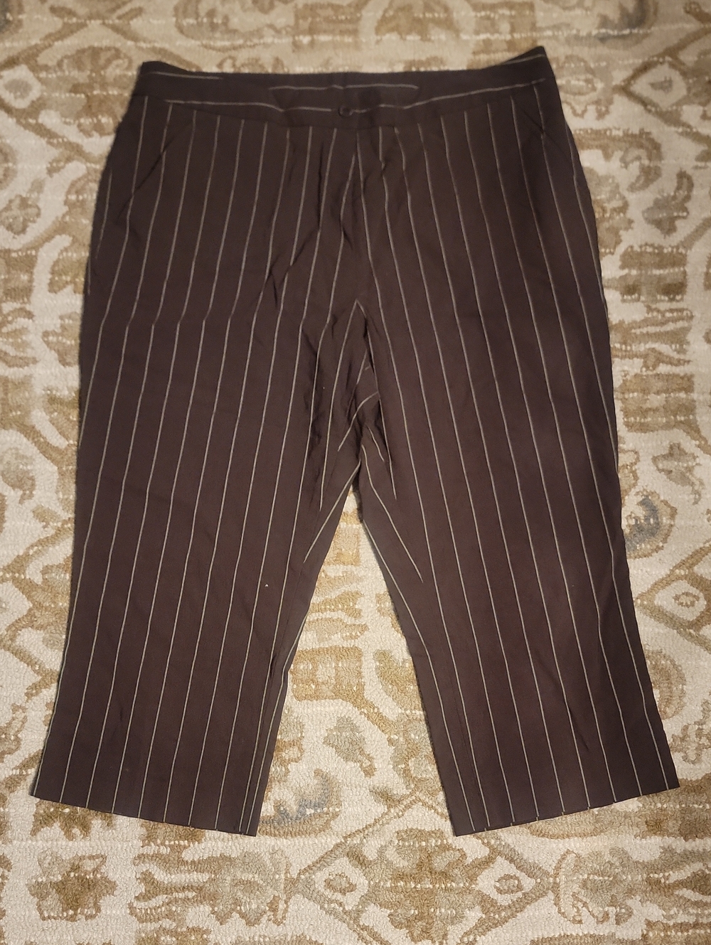 EP Pro Brown Pinstripe Capris
